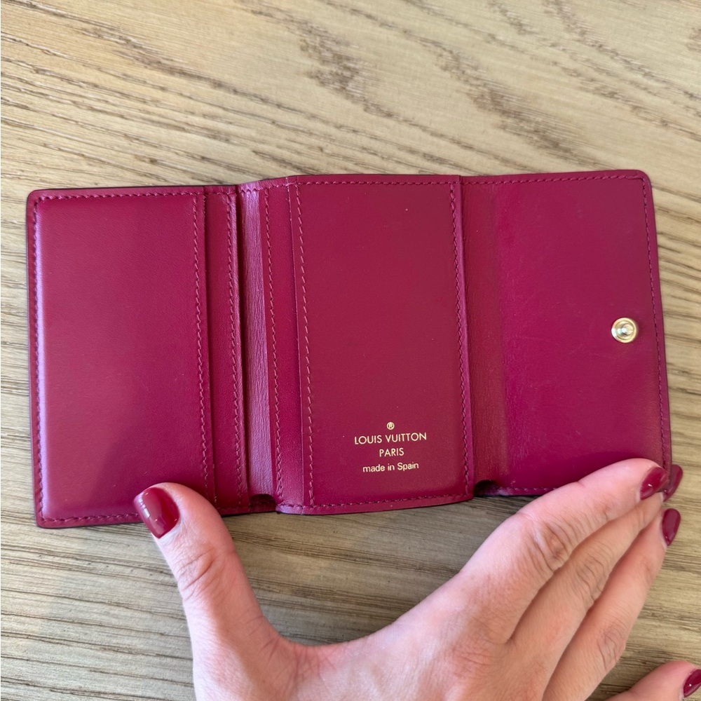 Louis Vuitton Brown Monogram Compact Card Case with Pink Interior - Picture 3 of 5